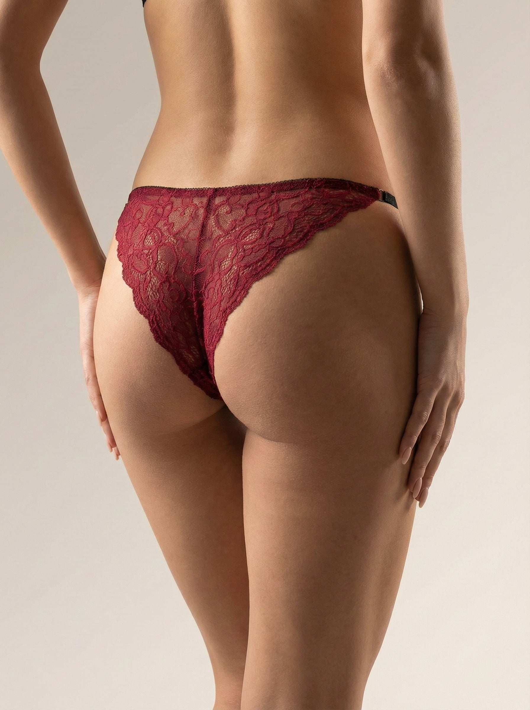 玫瑰蕾丝可调节巴西内裤